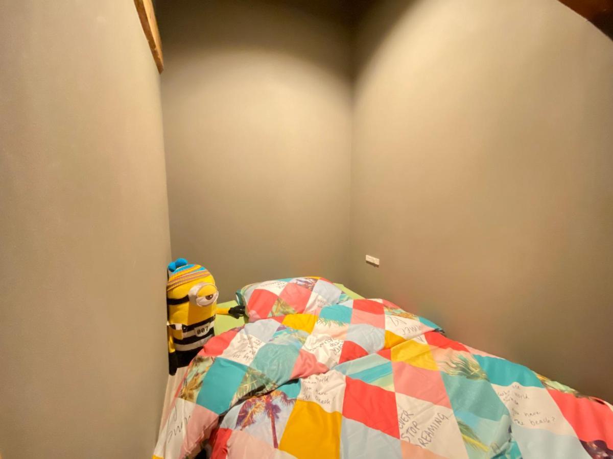 Hotel Jungle Fun Fun 大阪市 エクステリア 写真