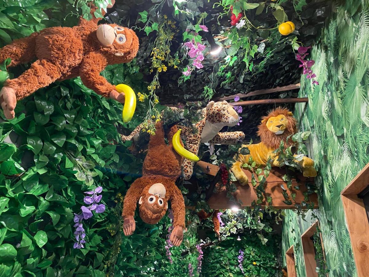 Hotel Jungle Fun Fun 大阪市 エクステリア 写真